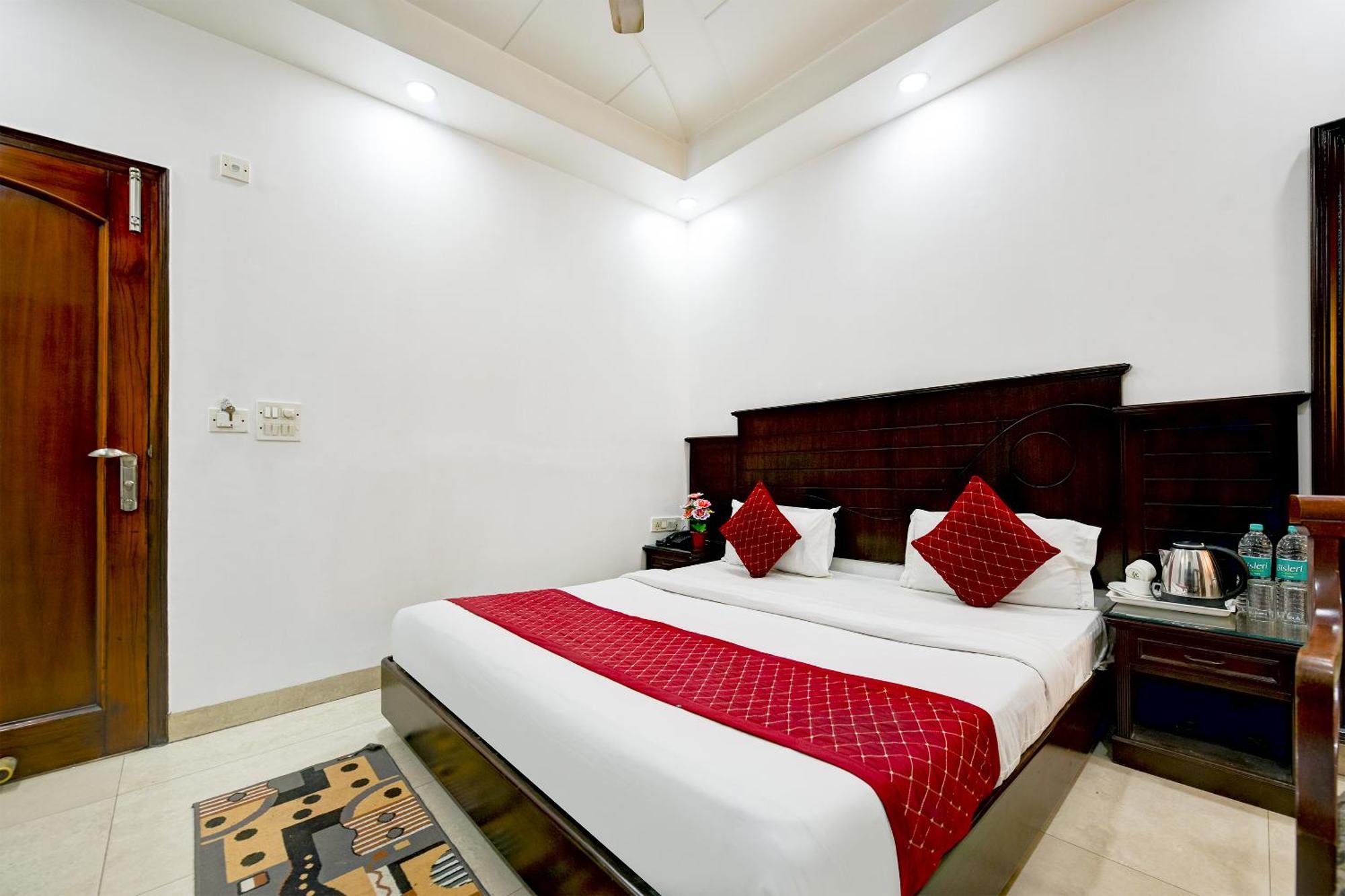Hotel Legend International - 02 Mins From New Delhi Railway Station Exterior photo