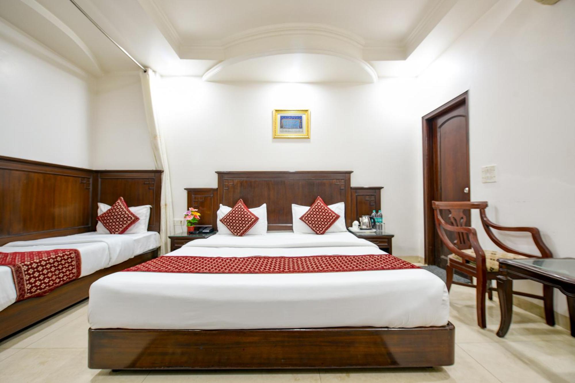 Hotel Legend International - 02 Mins From New Delhi Railway Station Exterior photo